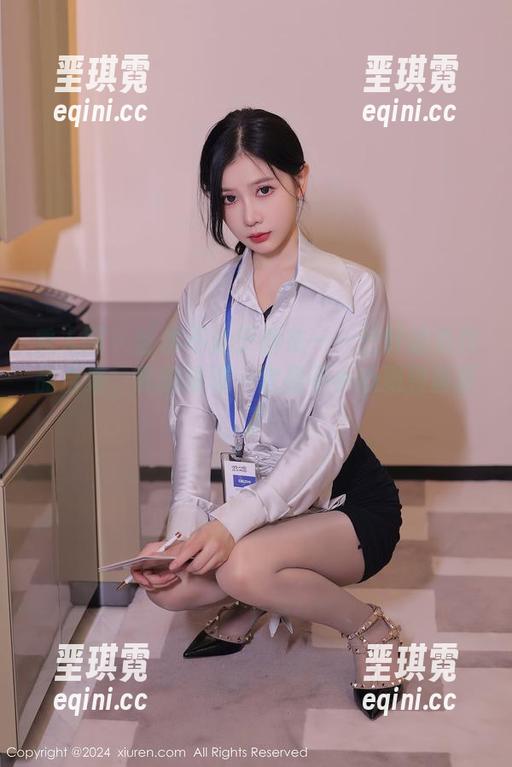 秀人网 - 艺术不止于画布——艺轩油亮作品合集，我的眼球一定是不小心溅到画面了