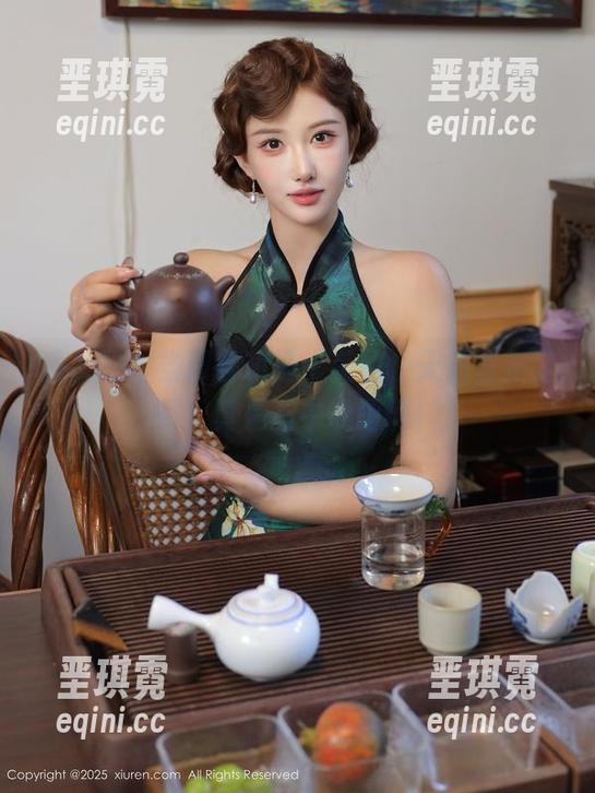 秀人网 - 当谭睿琪遇上美图，天使直接订制，真是画中的画啊！