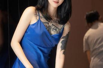 秀人网 – 在浴室里沉浸的陶喜乐_lele，居然拍出了无圣光的逆天美图，服了！