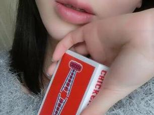 微密圈 – 新货上架！紫色哒豚豚最新图册，惊艳程度请自评！