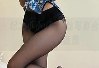 微密圈 – 纪念小小v的白丝写真合集，随便翻翻也有意思