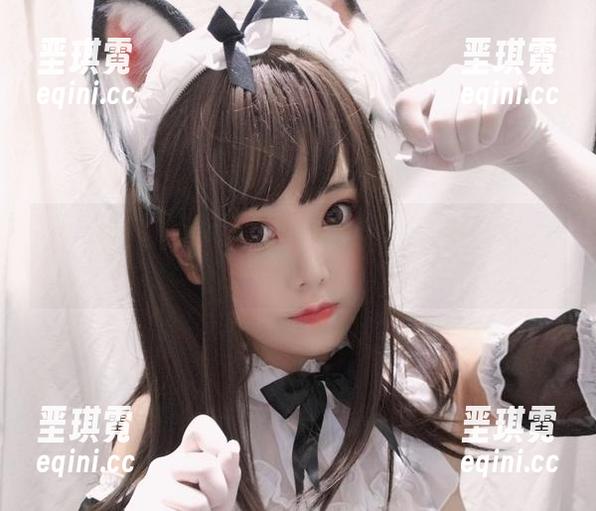 爱看吗?“蜜汁猫裘”的恶修女写真,图片在挑逗你的神经 爱看吗?“蜜汁猫裘”的恶修女写真,图片在挑逗你的神经