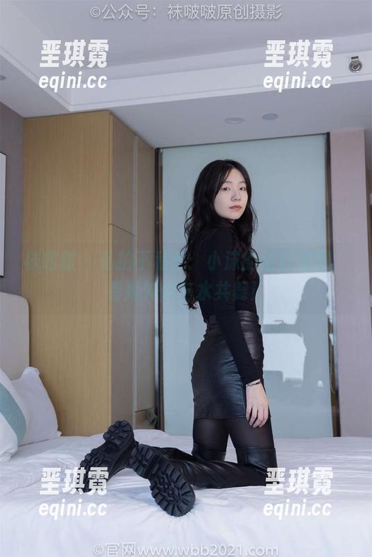 袜啵啵 - 私拍不私密:小沫的浴缸美图,看她如何与水共舞! 袜啵啵 - 私拍不私密:小沫的浴缸美图,看她如何与水共舞!