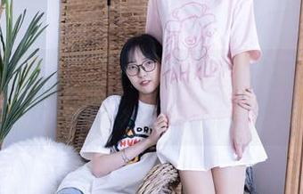 袜啵啵 – 就这？稚予裤里丝的花絮在图库中竟然成了一道风景线！