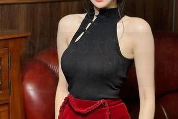 微密圈 – 这摄影师也太懂心思了吧，轩子巨二兔的酒红色高清套图让我目不转睛。