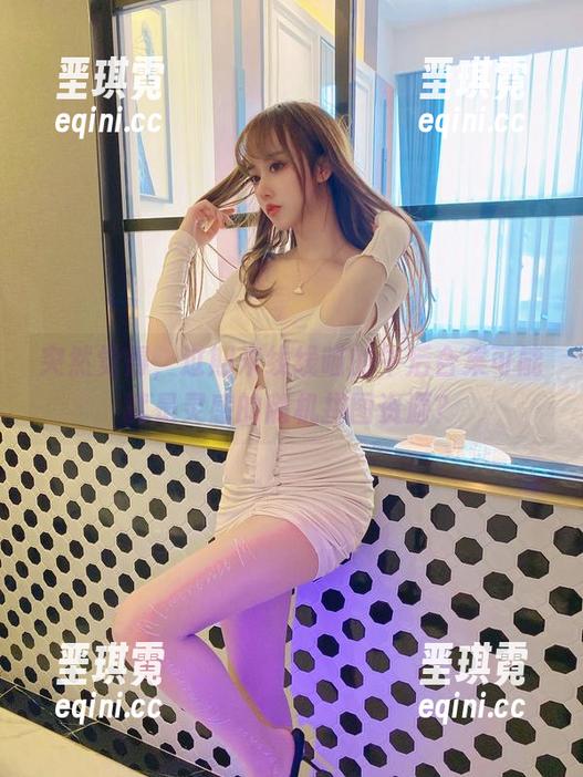 突然觉得,过期米线线喵的午后合集可能就是灵感的随机拼图资源? 突然觉得,过期米线线喵的午后合集可能就是灵感的随机拼图资源?