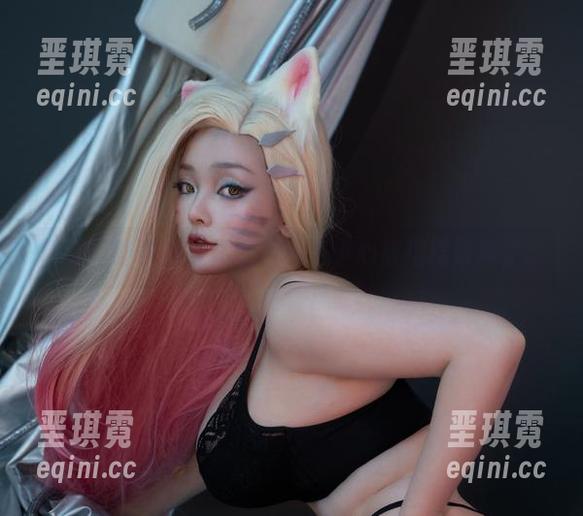 精选阿寨寨连衣裙图包，不小心被裙摆吸粉了...