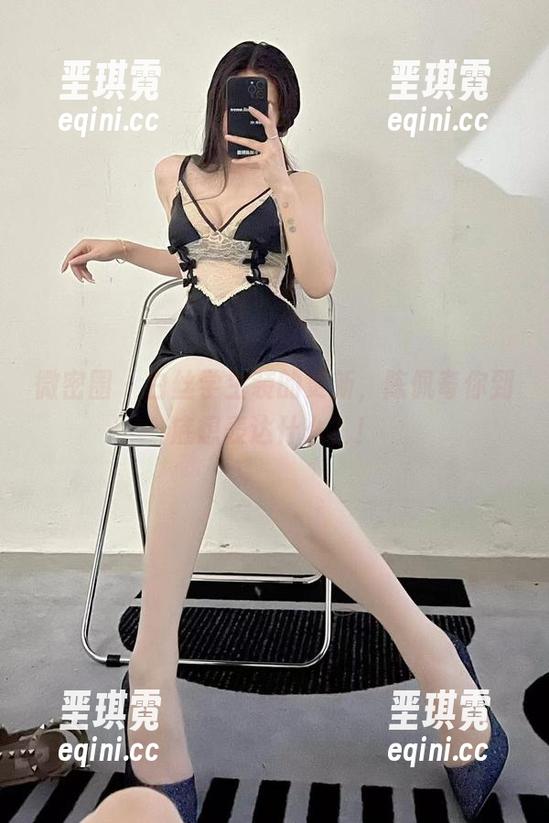 微密圈 - 白丝学生装的更新,陈佩奇你到底想表达什么?! 微密圈 - 白丝学生装的更新,陈佩奇你到底想表达什么?!