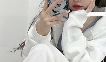 微密圈 – 说好的无圣光呢？陈佩奇的腿环黑丝，原图不简单啊。