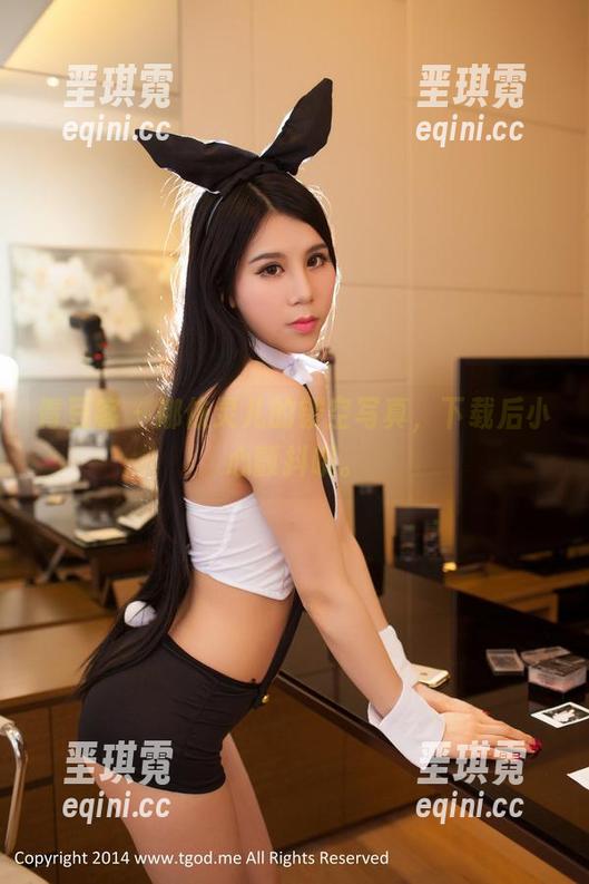 青豆客 - 娜依灵儿的镂空写真,下载后小心颤抖哦。 青豆客 - 娜依灵儿的镂空写真,下载后小心颤抖哦。