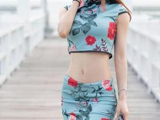 魅妍社 – 刘钰儿的教室写真集：上课不专心，全是美照的节奏！别忘了分享给你的同桌！