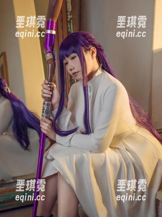 麻花麻花酱的私拍:办公室女上司的懒散一面,图包随便翻翻吧 麻花麻花酱的私拍:办公室女上司的懒散一面,图包随便翻翻吧